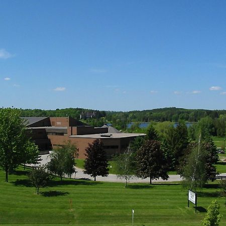 Residence & Conference Centre - King City Kültér fotó